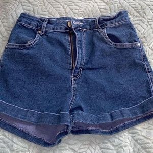 high waisted shorts